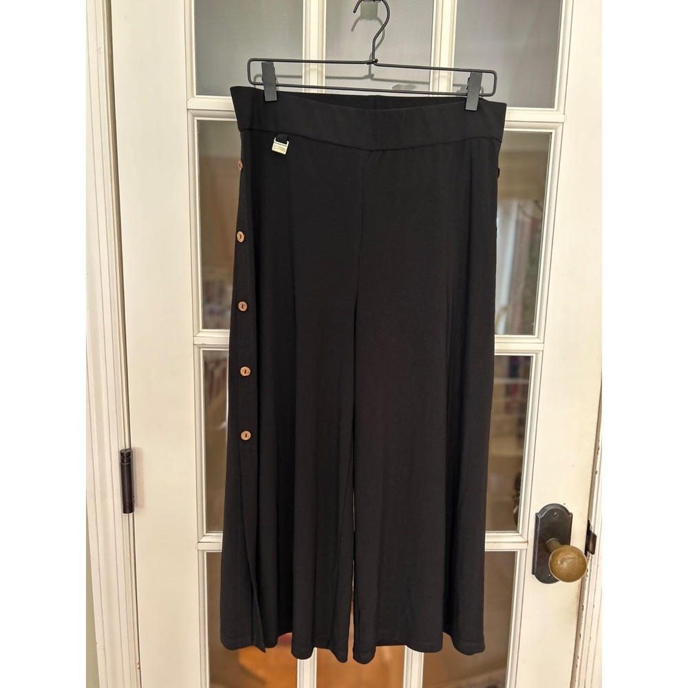 NWT Joseph Ribkoff 262008 Black Wide Leg Culotte Pants Coconut Buttons Size 12